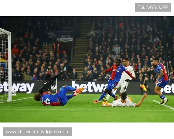 足球比赛中的进攻与防守平衡